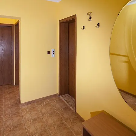 слънчев ден Apartment